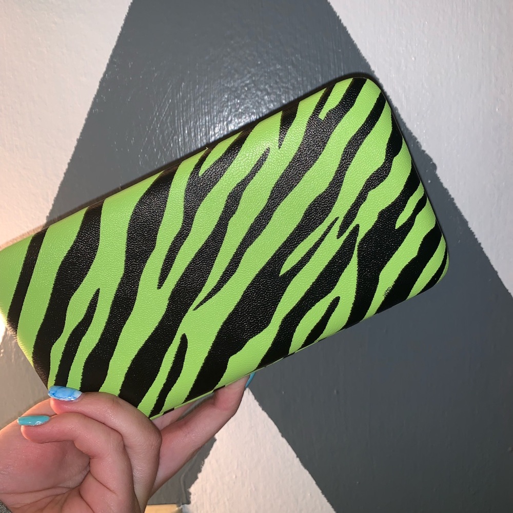 Zebra Women’s Wallet
